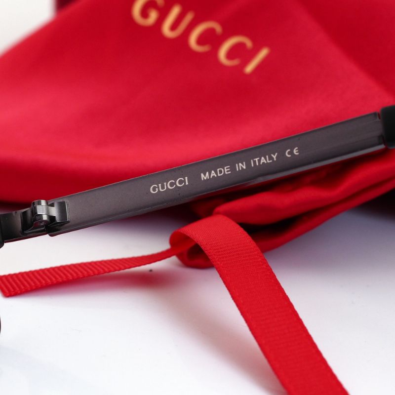 marca-gucci-lentes-sol-unisex-digitales-ojos-italia-gafas-proteccion-dañinos-uv-tecnologia-estilo-top-dama-mujer-hombre-joven-metal-color -regalo-exclusivo -elegante-sofisticado-exclusividad-perfeccion-joyeria-lujo-importado-original-calidad-tecnologia-marca-objeto-nivel-alto-empresarios -ejecutivos -negocios-diseño-materiales-excepcional-atemporal-toque-especial-iconicos-reconocimiento-distincion-especial-femeninas-caballeros -personalidad -innovacion-fusion-combinacion-unicas-modernas-colores-7