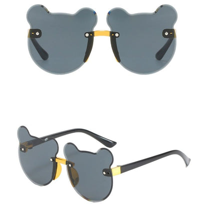 lentes-gafas-sol-niños-niñas-hijos-pequeños-padres-protección-ojos-dañinos-uv400-ultravioleta-rayos-unisex-ocular-vision-desarrollo-retina-lesiones -alta-calidad-peso-ligero-ultralight-resistente-soporta-impacto-nariz-narices-pequeñas-rostro-importacion-exclusiva-policarbonato-tecnologia-hd-marco -armazon-hipoalergenicos-livianos-colores-modelos-diseños-duraderas-estilo-unico-fashion-moda-modernos-sensibilidad-bisagras-resortes-patas-trivex -cómodas-resistentes-rayones-seguro-4